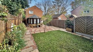 Photo 18- click for photo gallery